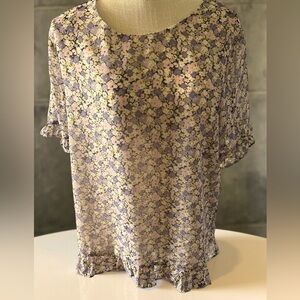 Charlie Paige Floral Top